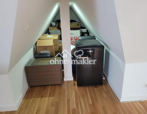 Großzügiges Wohnen in Maisonette mit Dachstudio im Herzen von Mühlheim - Photo 1