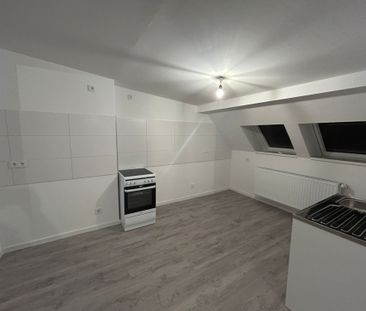 Saniert – Traumhafte Dachgeschosswohnung! - Photo 3