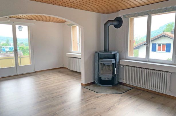 Gemütlich wohnen mit Weitsicht - 3.5-Zimmer-Wohnung in Belp - Photo 1