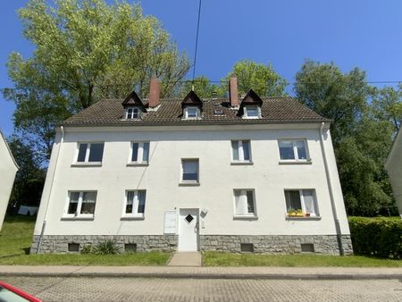 Gemütliche 2-Zimmer-Wohnung mit Wannenbad - Photo 5