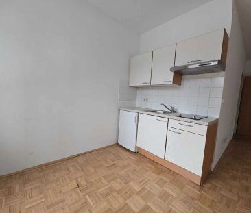 SINGLE-HIT: Schöne Klein-Wohnung bei der KF-UNI mit TERRASSE - Hein... - Photo 4