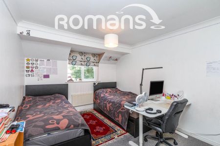 4 bedroom detached house to rent - Photo 3