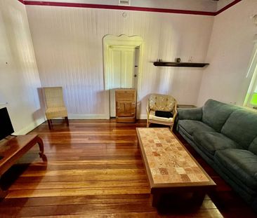 Fully Furnished Dovedale Cottage - Photo 1