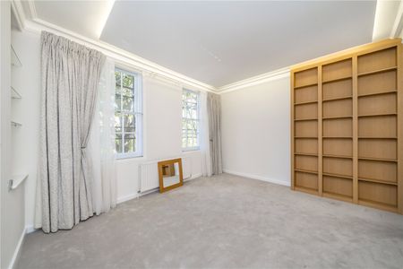 Warwick Gardens, Kensington, W14, London - Photo 4