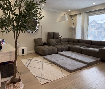 For Lease - 379 Alper Street, Richmond Hill, Ontario - Photo 2