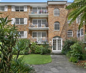 Modern Coastal Apartment with Ocean Views - Photo 6