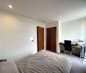 1 bedroom flat to rent - Photo 6
