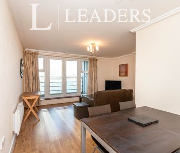 1 bedroom apartment to rent Station Approach, Woking, GU22 - Photo 1