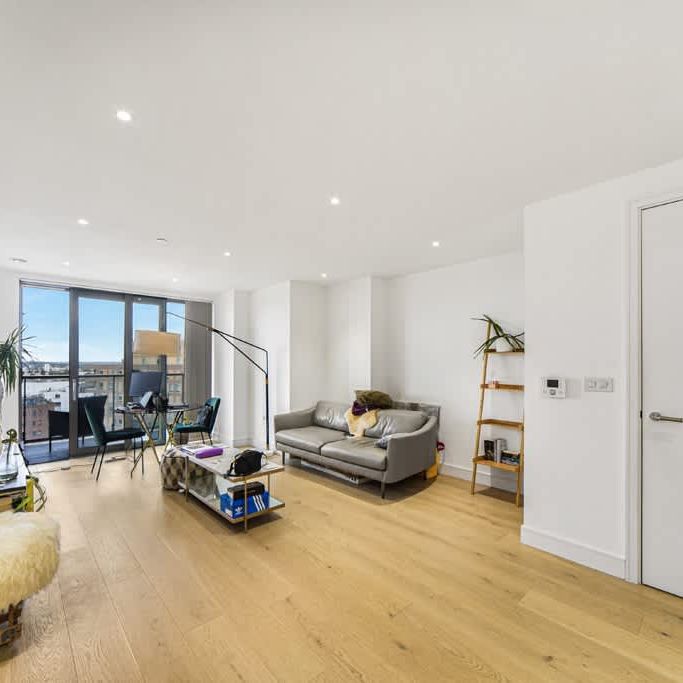 Heritage Tower, East Ferry Road, London E14 - Photo 1