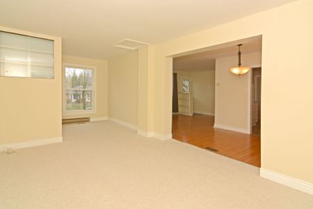 For Lease - 1437 Westbrook Drive Unit# Main Floor, Peterborough, Ontario - Photo 4