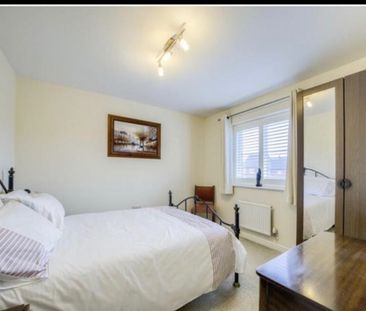 Room in a Shared House, Deerstalker Square, B16 - Photo 6