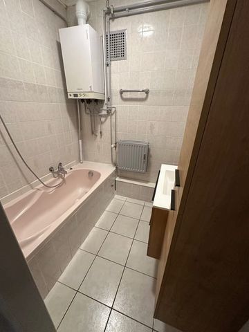 Appartement te huur - Foto 2