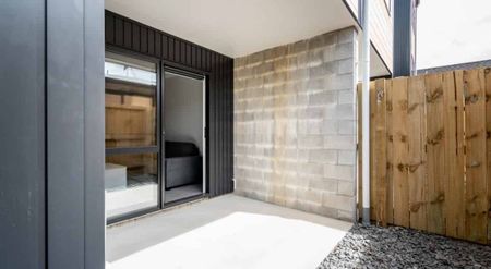 New Studio Rooms - Photo 3