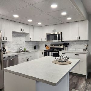 807, 4902 - 37 Street - Photo 3