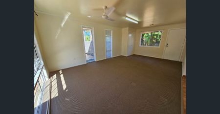 Refreshed Spacious Home close to Rifle Range Beach - Photo 5