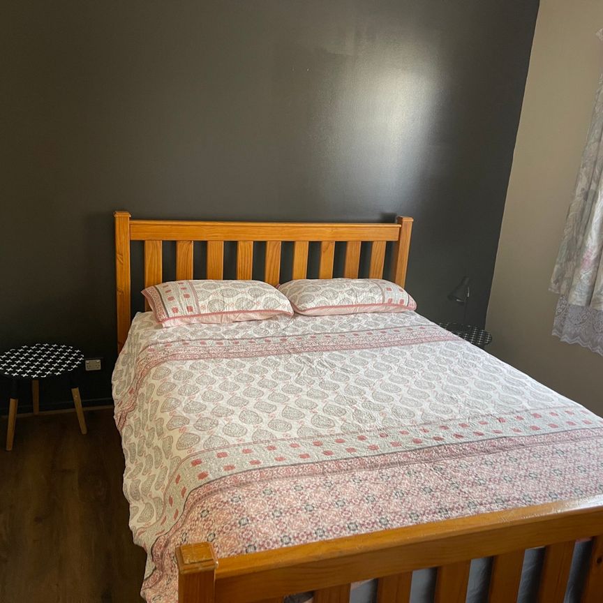 Wyndham Vale - Photo 1