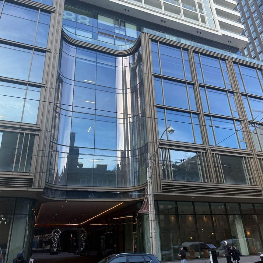 For Lease - 88 QUEEN Street Unit# 5601, Toronto, Ontario - Photo 1