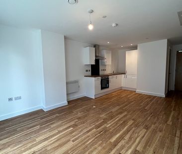 1 Bed Flat, Pomona Strand, M16 - Photo 1