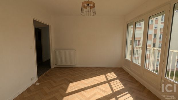 Appartement Nantes 2 pièce(s) 47.81 m2 - Place de parking - Cave - Photo 1