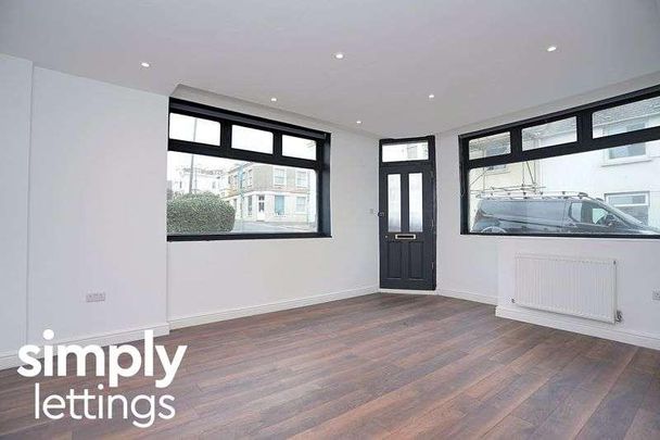 College Place, Brighton, BN2 - Photo 1