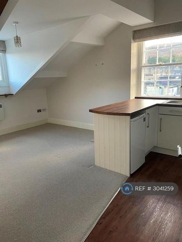 1 bedroom flat to rent - Photo 5