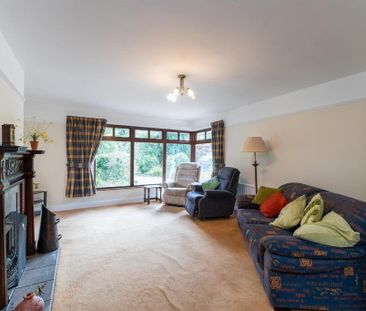156 Gilnahirk Road, Belfast, BT5 7QQ - Photo 1