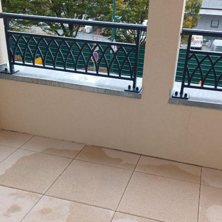 location Appartement T3 DE 61.6m² À LE PLESSIS ROBINSON - Photo 4