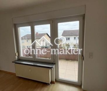 Charmante und in Kürze frisch renovierte 2-Zimmer Wohnung mit große... - Photo 1