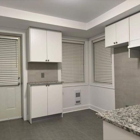 2 CH - 1 SDB - Montréal - $1,335 /mo - Photo 3