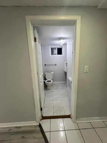 For Lease - 26 Abell Drive, Brampton, Ontario - Photo 3