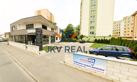 Na prenájom nadštandardný 2-izbový byt - 65 m² v centre Vranova nad Topľou. - Fotografia 2