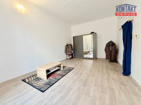 Pronájem bytu 2+1 60 m², České Budějovice 3 - Photo 3