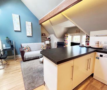 2 bedroom penthouse to rent - Photo 5