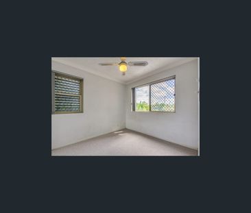 2/18 Morrow Street, Taringa, Qld 4068 - Photo 4