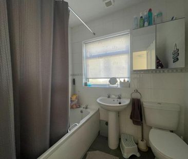 Longfellow Drive, Bridgend - Photo 6