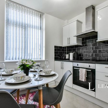 1 bedroom room to rent Wilmslow Road, Manchester, M14 - Photo 3