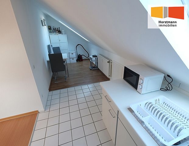 Helle und sonnige Dachgeschoßwohnung - Photo 1