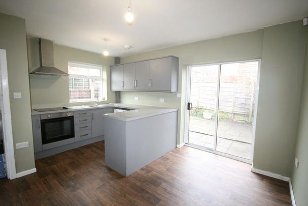 2 bedroom semi-detached house to rent - Photo 1