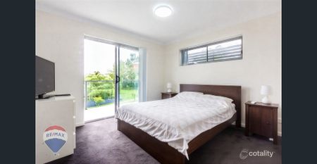 Discover Your Quiet Urban Retreat - Photo 5