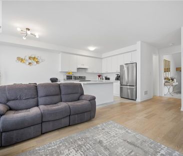240 VELVET Way, Niagara Falls, Ontario, L2V0N9 - Photo 5