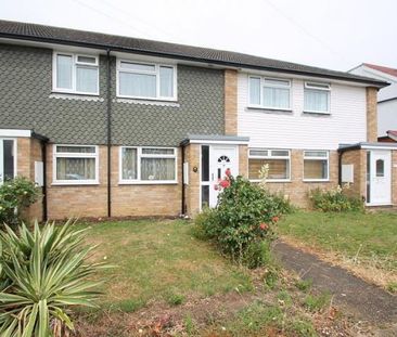 27a Kenilworth Road, Ashford, Surrey,TW15 - Photo 6