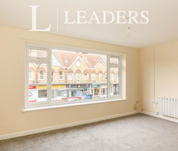 2 bedroom maisonette to rent Ashley Road, Parkstone, Poole, BH14 - Photo 3