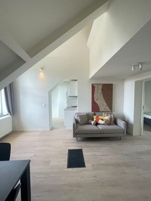 Appartement te huur - Photo 1