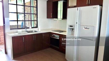 Straits Regency, Batu Feringghi - Photo 2