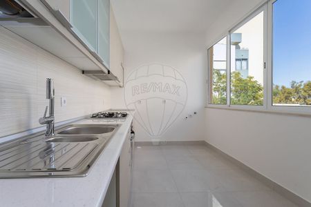 Apartamento T2 em Setúbal - Photo 2