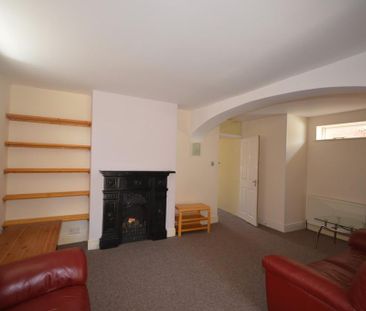 5 bedroom detached house to rent - Photo 4