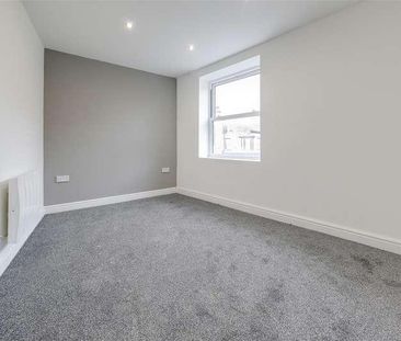 Back Lane, Rawtenstall, Rossendale, BB4 - Photo 4