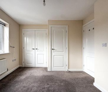 2 bedroom semi-detached house to rent - Photo 2