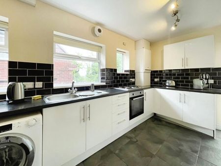 1 bedroom parking to rent - Photo 3