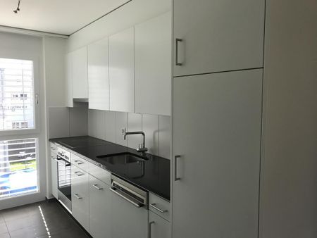 Helle Wohnung an zentraler Lage - Foto 2
